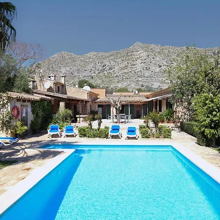 Charmante Martorell Mit Pool *